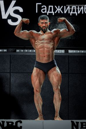 CLASSIC PHYSIQUE